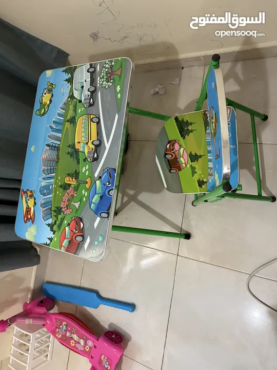 Office table(18 omr) Kids Table(13 omr) Dining table(8 omr)