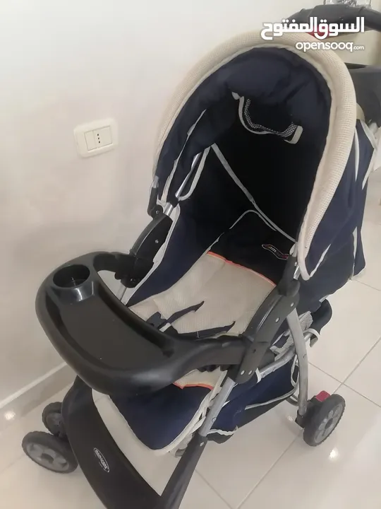 عربة أطفال للبيع