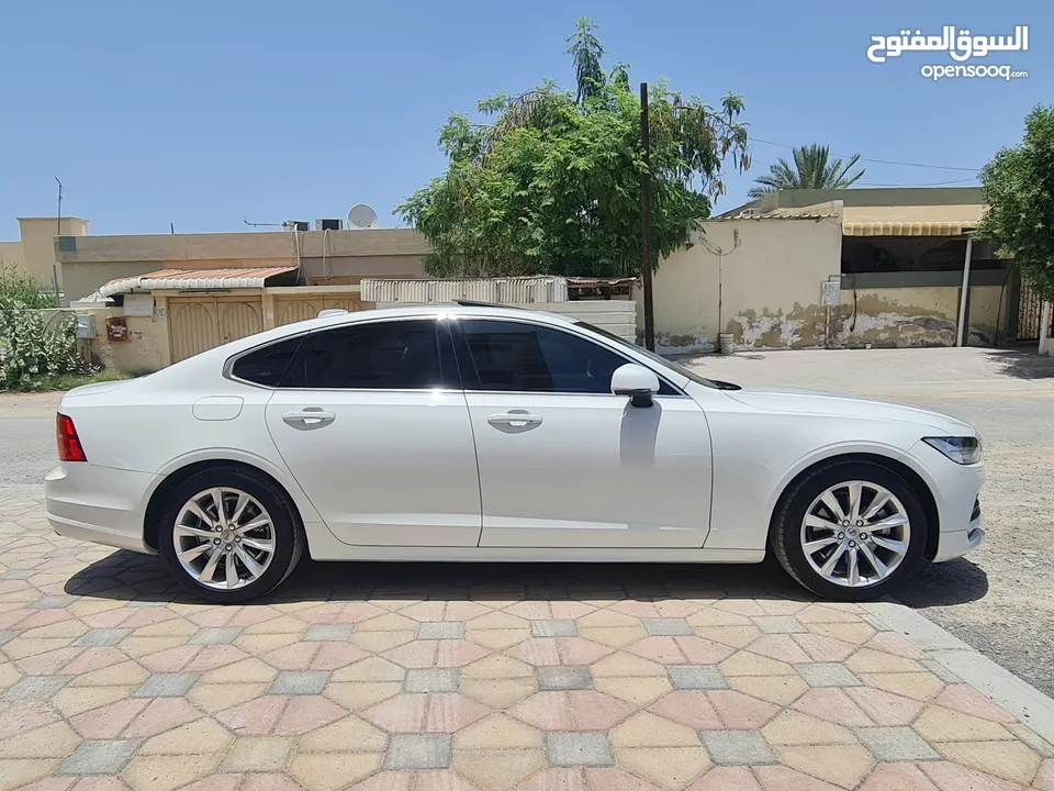 Volvo S90 T5 V4 GCC 2019 price 75,000Aed