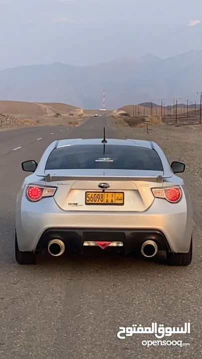 سوبارو brz للبيع