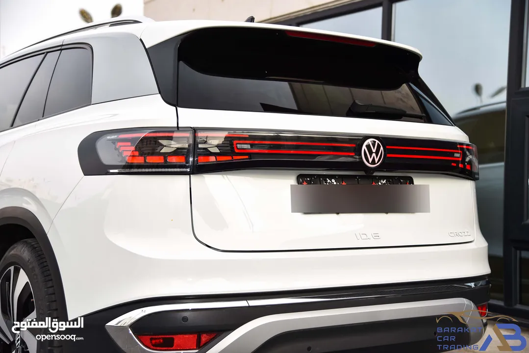 فولكس فاجن ID.6 كروز بيور بلس كهربائية بالكامل 2022 Volkswagen ID.6 Crozz Pure + SUV EV