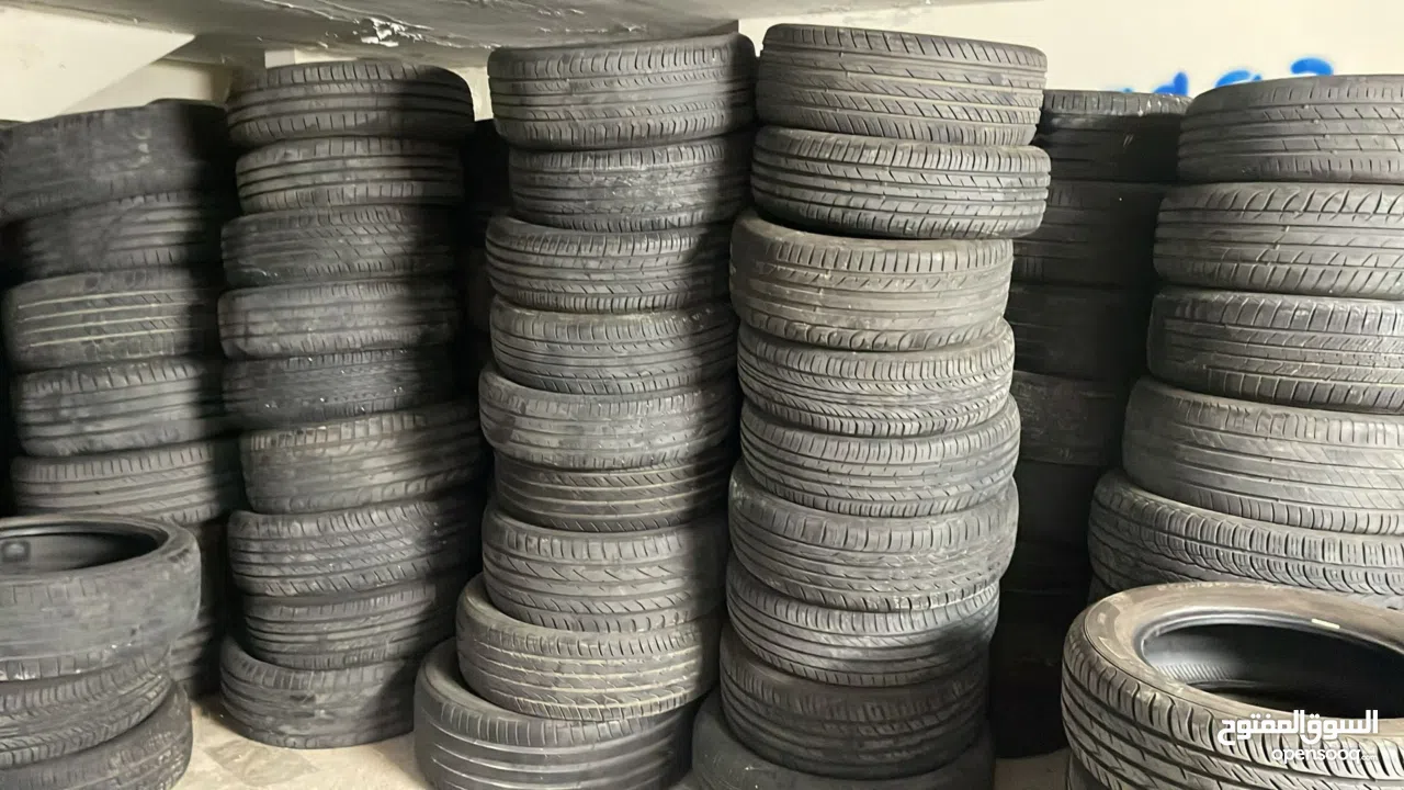 كوشك شبه جديد للبيع كميه كامله