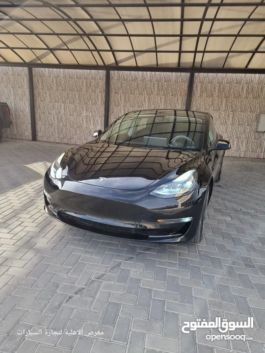 تيسلا موديل 3 بلاك اديشن اصلي 2023  بسعر مغري باسم المستورد