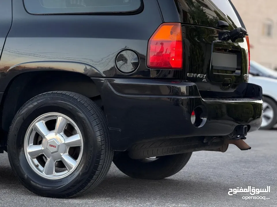 GMC ENOY XL MODEL 2006 FOR SALE جمس انفوي موديل 2006 لون اسود فل كامل للبيع