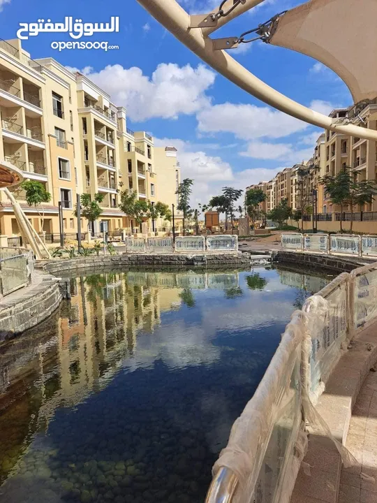 شقة 3غرف للبيع في القاهرة الجديدة كمبوند سراي Sarai بخصم 42% علي الكاش Lakes View