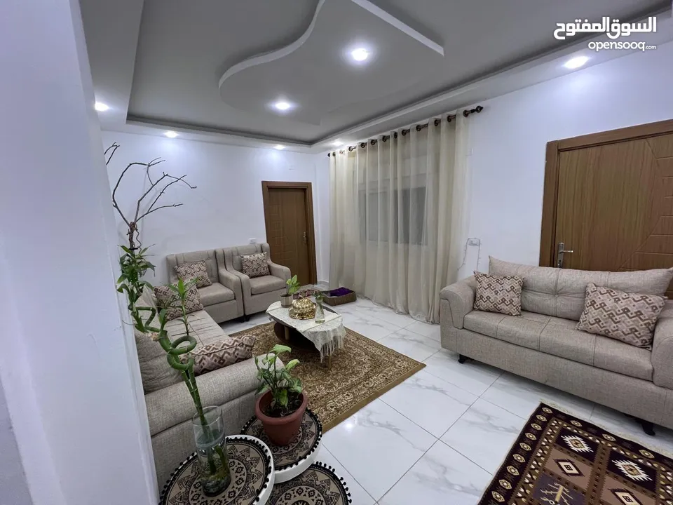 شقة في موقع مميز وبسعر مميز