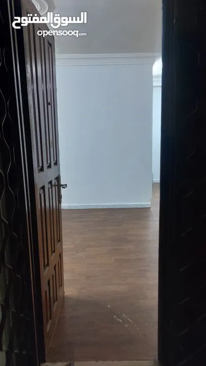 شقة مميزة أرضي مع حديقة