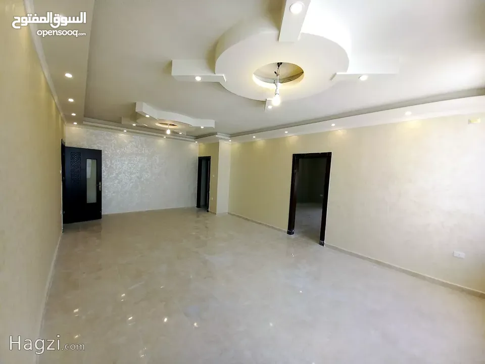 شقة غير مفروشة للإيجار 300م2 ( Property 16578 ) سنوي فقط