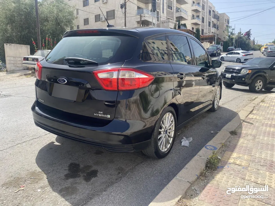 Ford C-max 2013 black  فورد سي ماكس 2013 لون اسود ملوكي  مالك اول مميزه ممشى جدا قليل