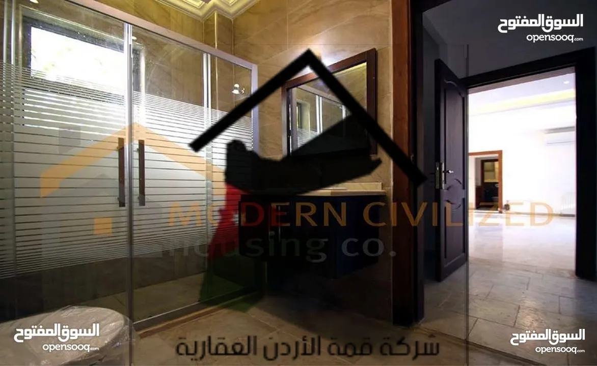 دابوق فيلا 680م في افخم واغلى موقع على اشاره النسر مقابل قصر زياد المناصير