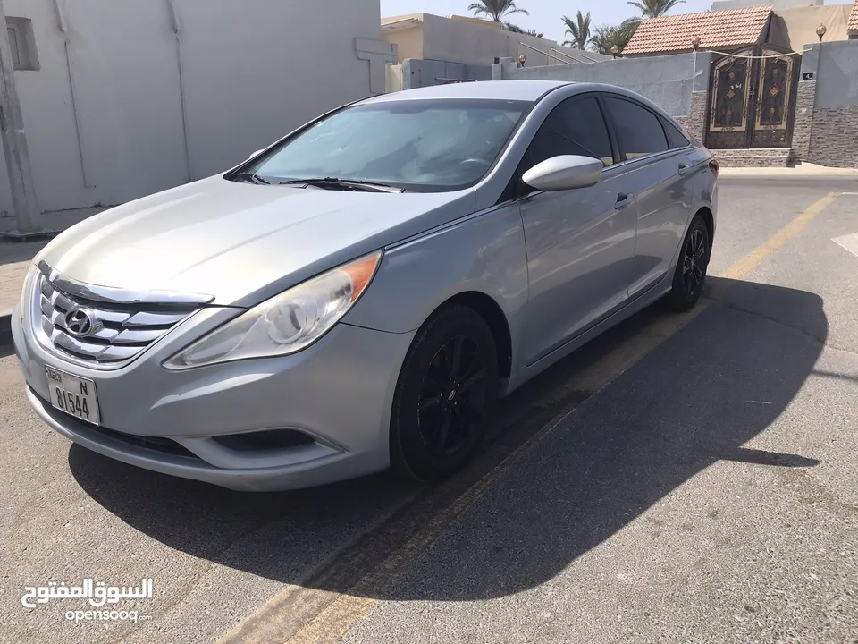 Hyundai Sonata 2012