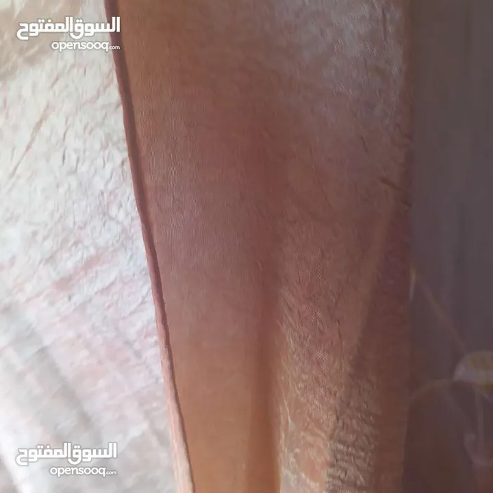 برداي لون ذهبي تفصيل استعمال قليل