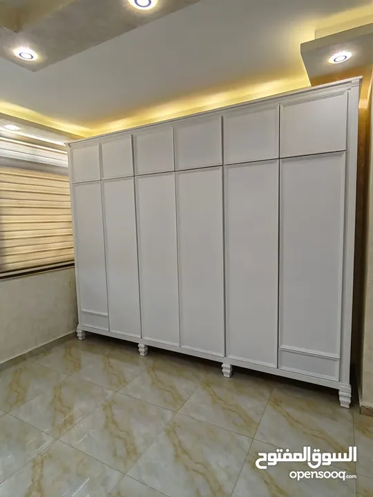غرفه نوم امريكي   اشلي   ثقيله جدا جدا.    سبب البيع السفر  بسعر حرق والله بعوض  الغرفه ماببتعوض