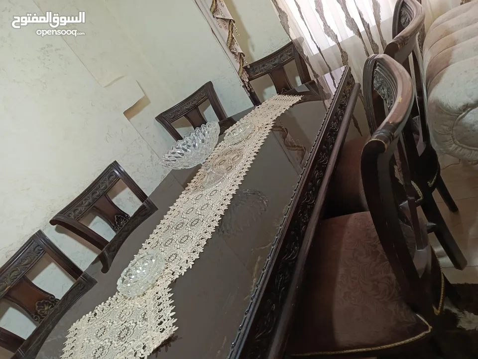 طاولة سفرة 6 كراسي مستعملة بحال الجديد