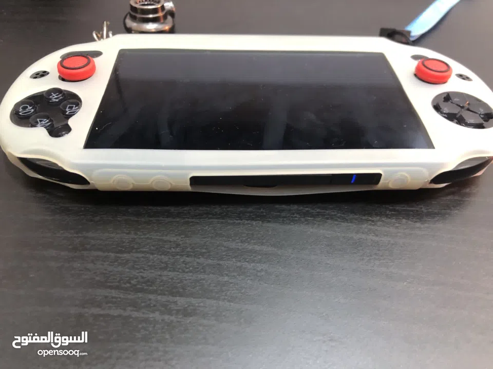 Ps vita 2000 in black colour