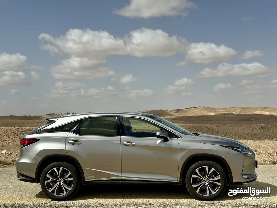 Lexus RX450h, 2022, duty free, excellent condition, under Lexus Markazia warranty.