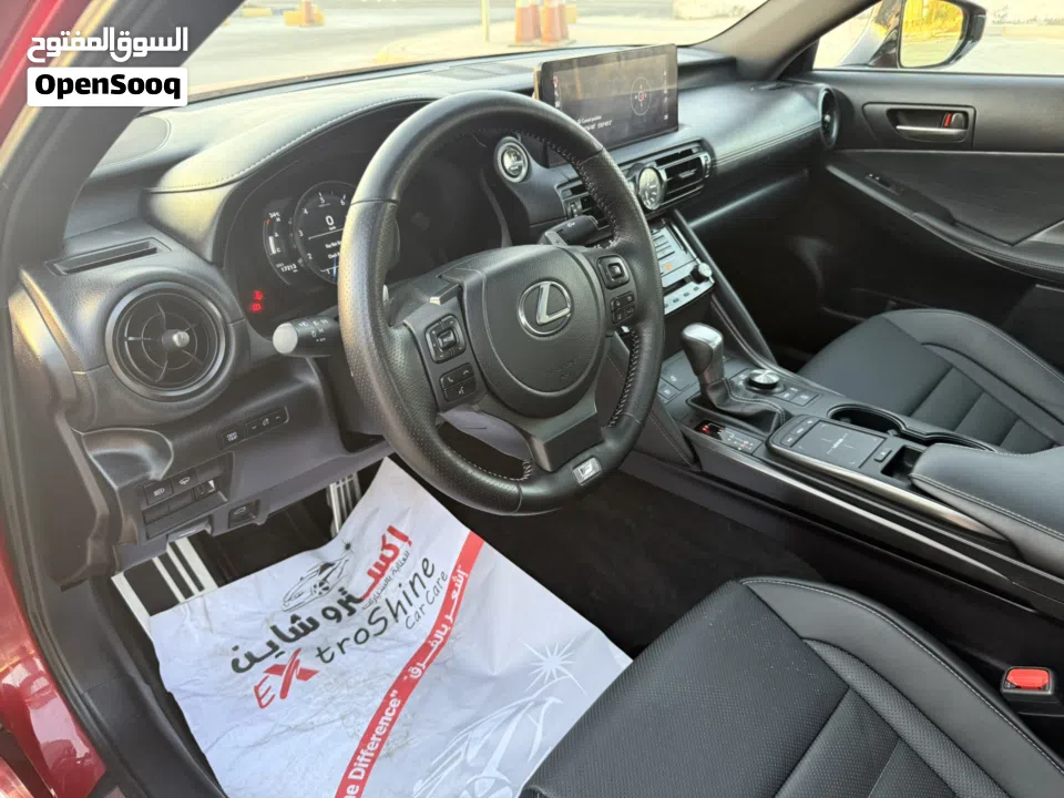 فل اوبشن  IS 300 F Sport 2023 لكزس   Lexus IS 300 F Sport 2023 – Full Option
