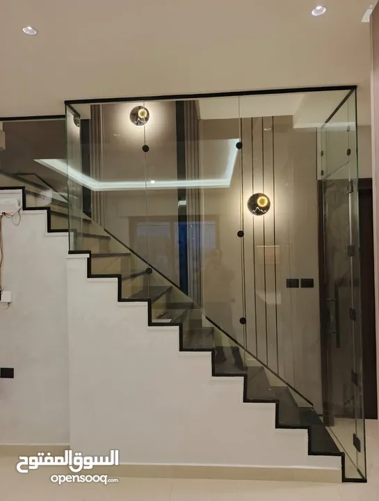 حرق اسعار وعروض حقيقيه  زجاج ومرايا وسيكوريت وشورات وستانلس