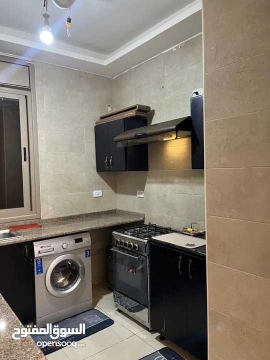 Apartment in Amman شقه في عمان ايجار أسبوعي - شهري تشطيب ديلوكس شارع الجامعه الاردنيه - شارع البلديه