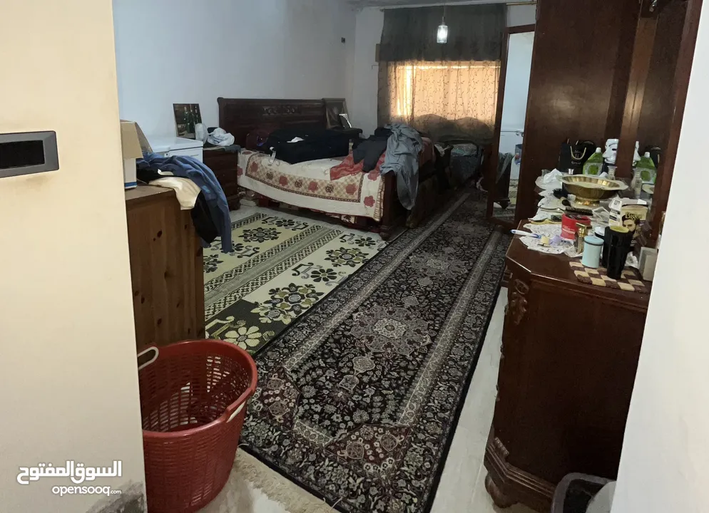 بيت للبيع المستعجل يمكن دفع دفعه اولى والباقي اقساط