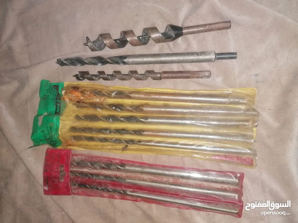عدد منوعة بحالة الجديد بسعر محروق