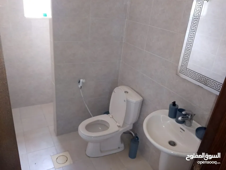 Two bedroom apartment for rent ( Property 41952 )-174775265