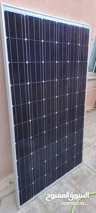 لوحين طاقة شمسية