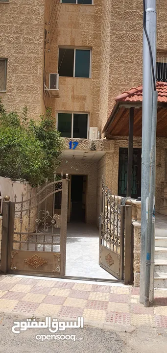 شقة مميزة مع روف كبير للبيع في خلدا – تم تنزيل السعر - من المالك مباشرة