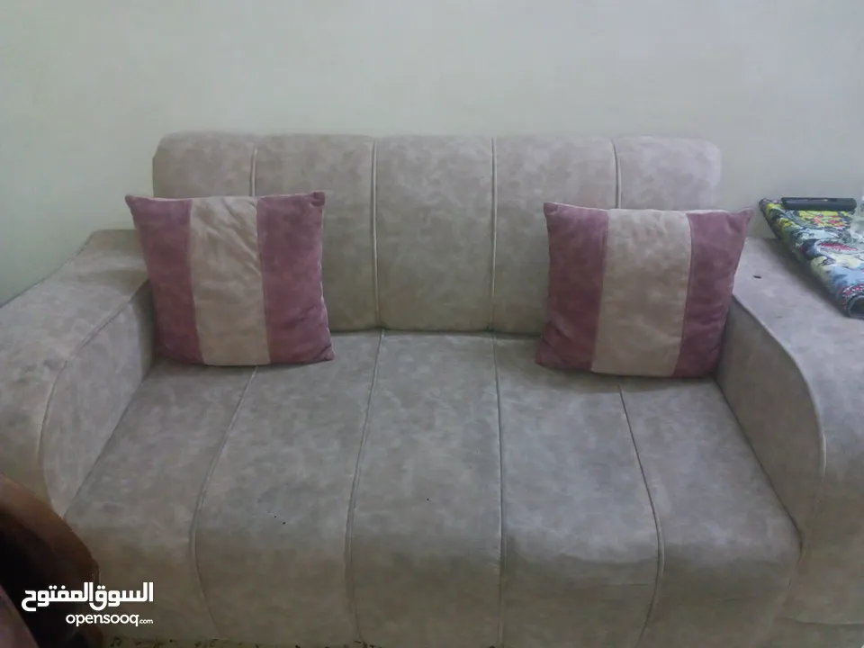 كنب مستعمل