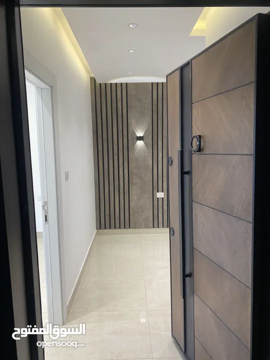 شقة مميزه وفاخره - الجبيهه- ام زويتينه-شارع الاردن - بالقرب من مدارس الرواد ومسجد سويلمين- اطلاله