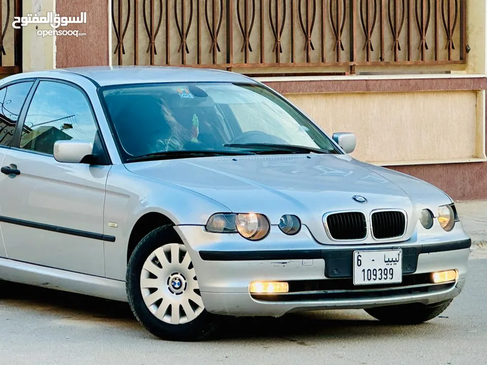 بي ام 2004