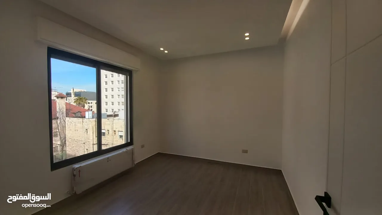 شقة للبيع في ام اذينة  ( Property ID : 40912 )