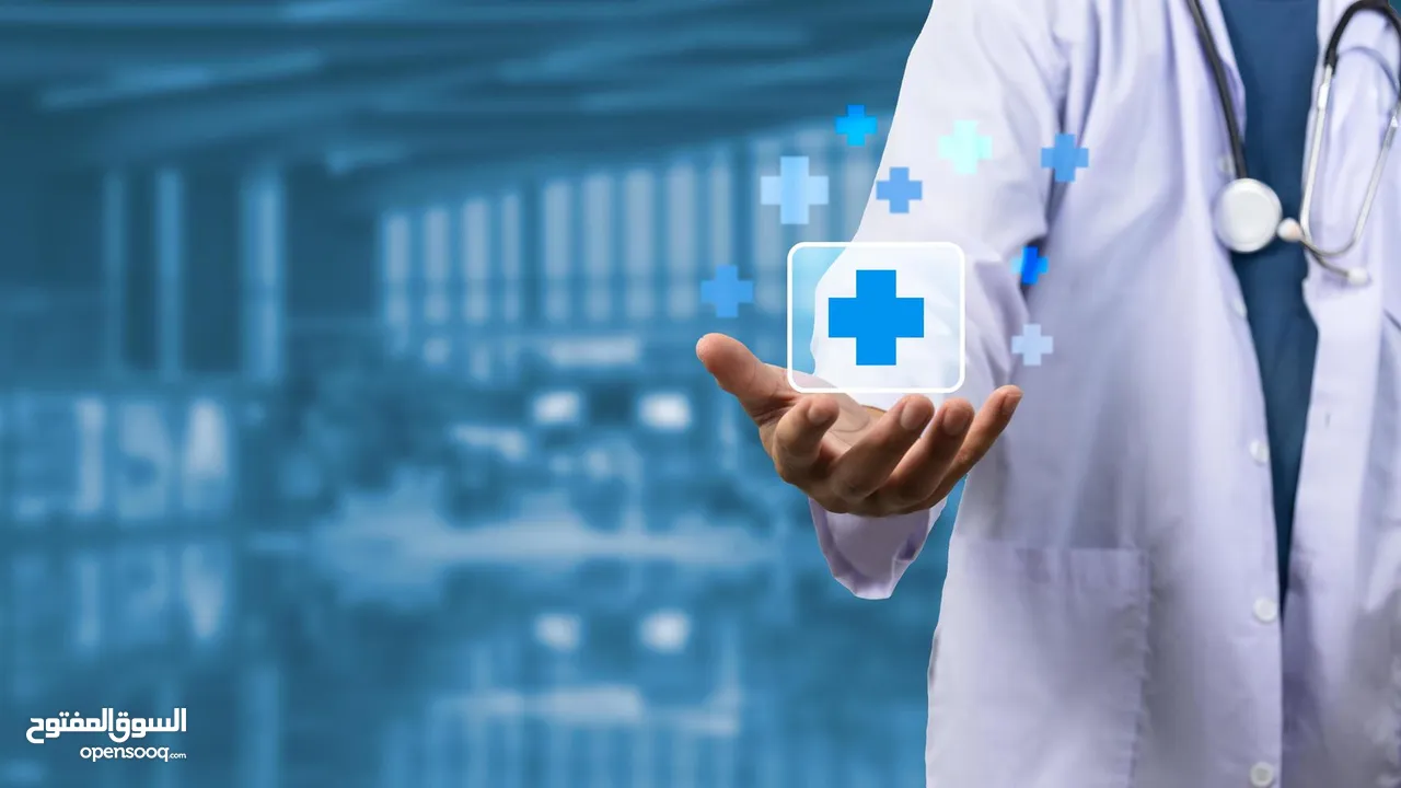 تدريس المواد الطبية لطلاب الطب والأسنان والصيدلية وعمل البحوث الطبية وتحليل البيانات
