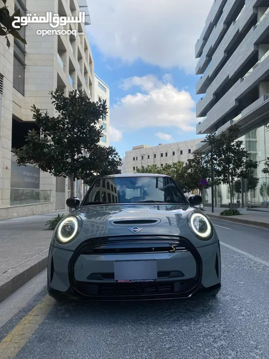 MiniCooper S electric 2023