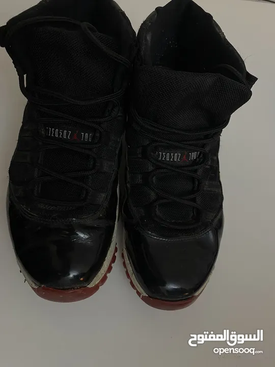 Air Jordan 11 bred