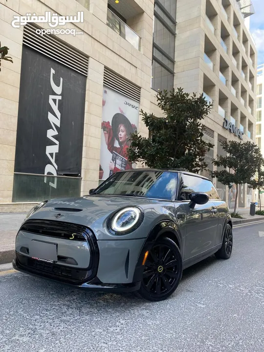 MiniCooper S electric 2023