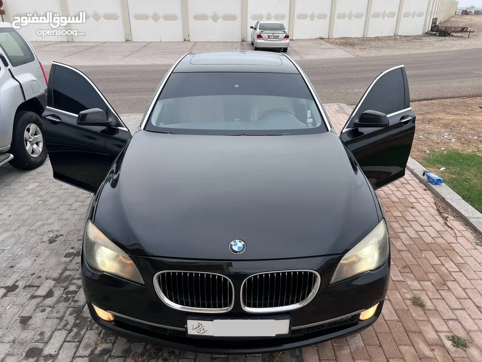 BMW 730 li 2012 GCC  بي ام دبليو 730li مواصفات خليجية