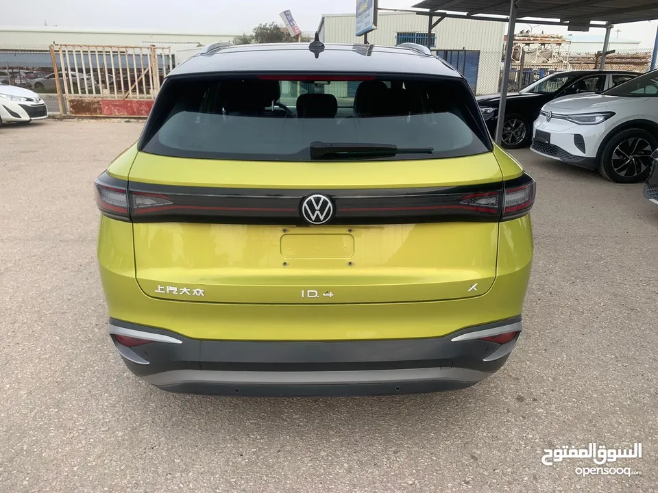 Volkswagen ID.4X pure -2021 لون فسفوري مميز فحص كامل
