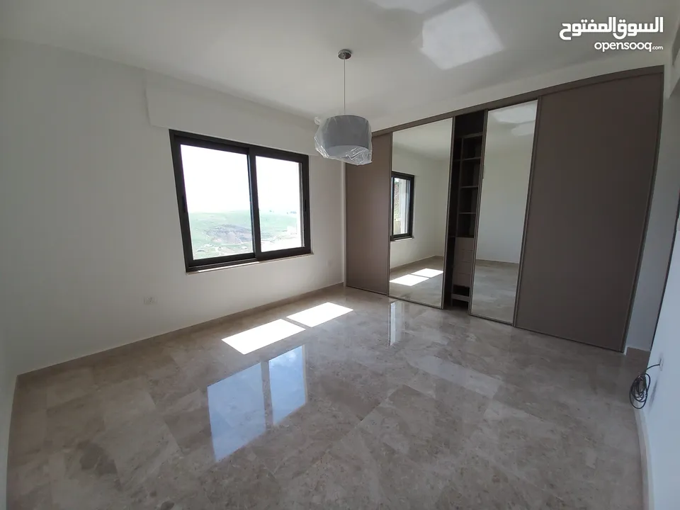 شقة غير مفروشة للإيجار 420م2 ( Property 12999 )-175073071