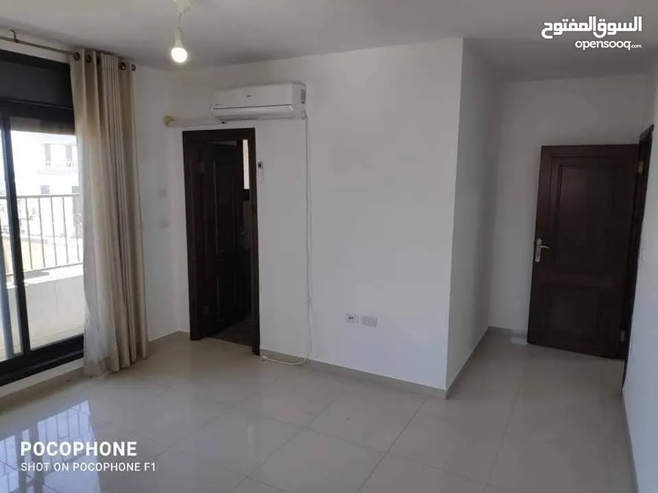 شقة للايجار اول الطيرة جنب السرية مباشرة