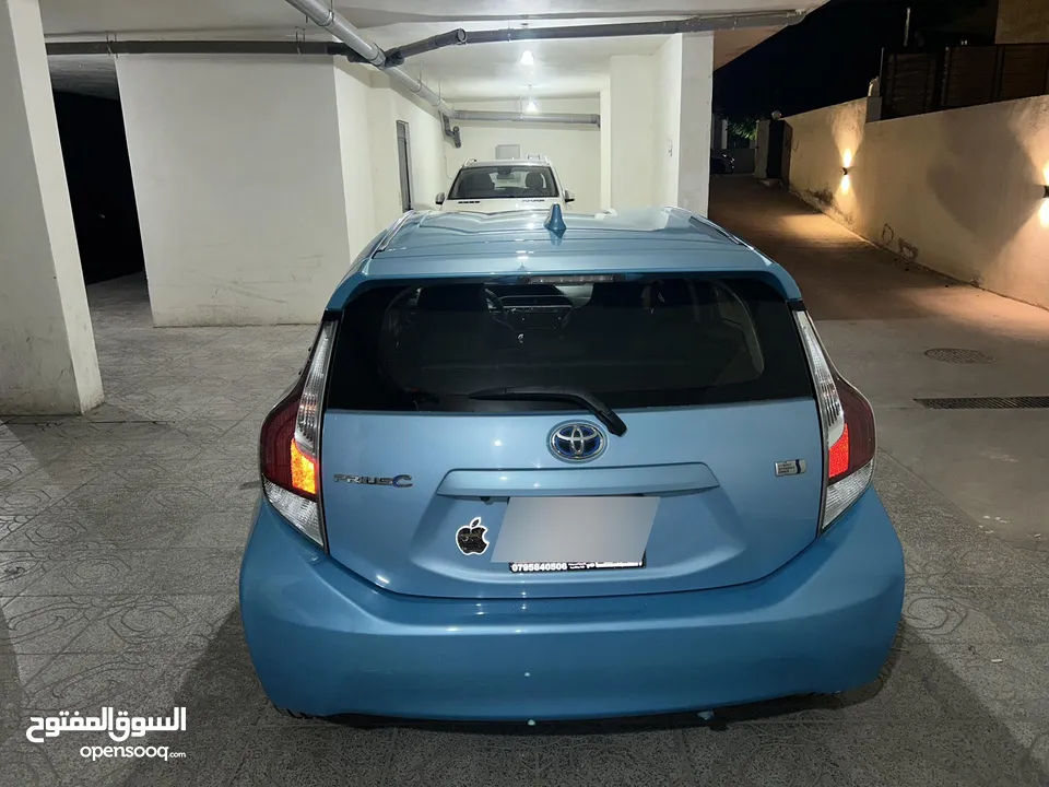 تويوتا بريوس C 2016 فحص كامل ممشى 67 الف ميل فقط