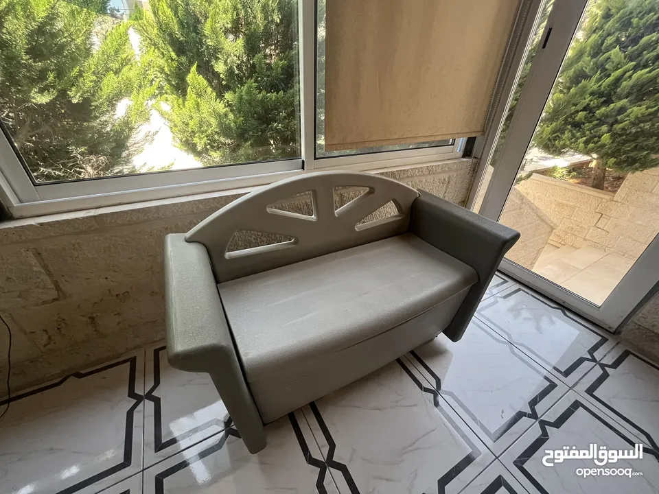 Rubbermaid Resin Outdoor Storage  Bench كنب بينش