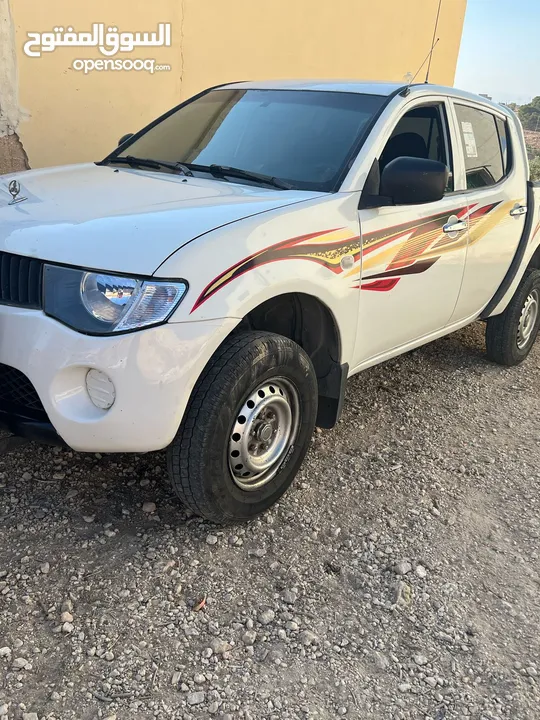 l200 موديل  2009 فحص كامل مالك ثاني من الحره ماشيه 226 الف