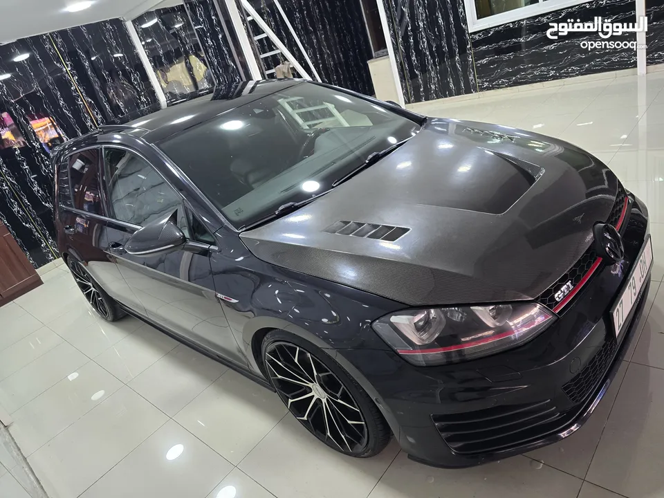 Golf gti  وارد الماني مش خليجي  ترخيص 2016 فل الفل