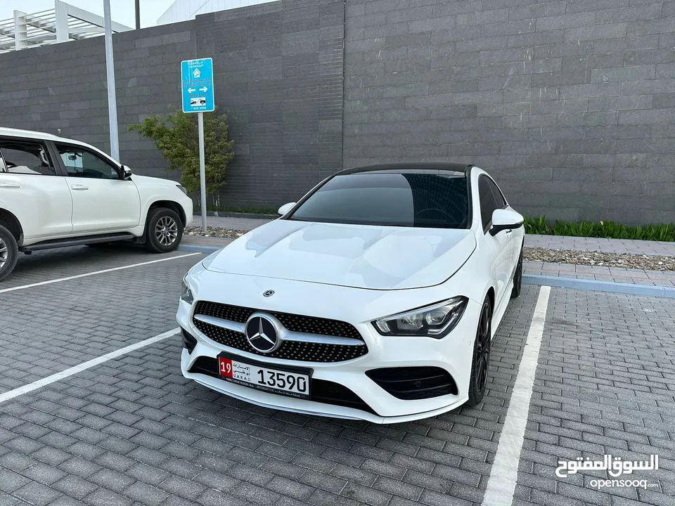 للبيع CLA 250 خليجي 2020 لون ابيض  بحالة الوكالة سقف بانوراما parking assistance