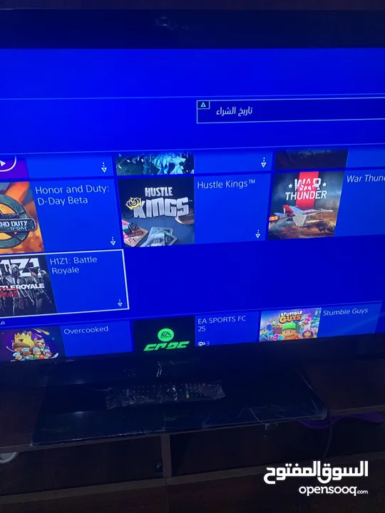 Ps4 شبه جديد مع حساب العاب فيفا وحساب فورتنايت فخم جدا فيه 100 سكن من شاابتر ون مع حساب العاب حرقققق