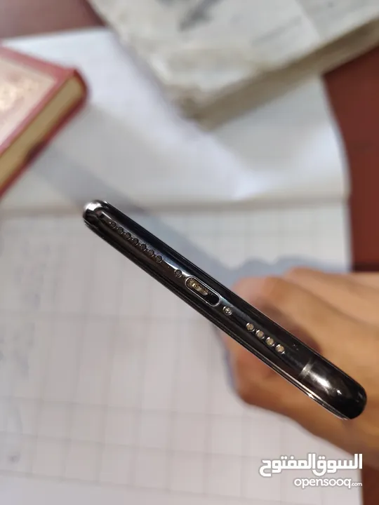 ايفون sx max