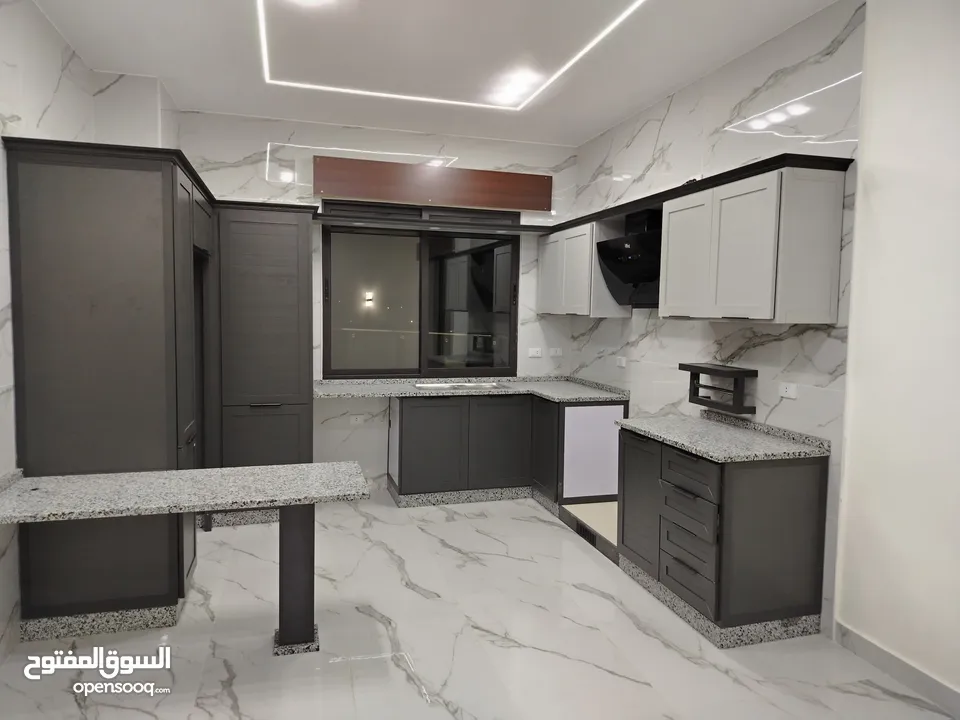 شقه جديده لم تسكن الجبيهه حي المنصور للايجار