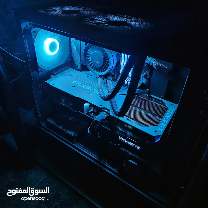 صيانة وتصليح كمبيوترات ولابتوبات تنظيف داخلي تحديث قطع  بأفضل الأسعار في عمّان