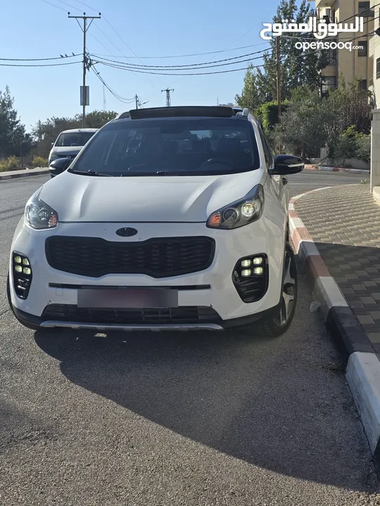 سبورتج ماتور 2000 ديزل 4*4 فل اضافات مع بانو راما